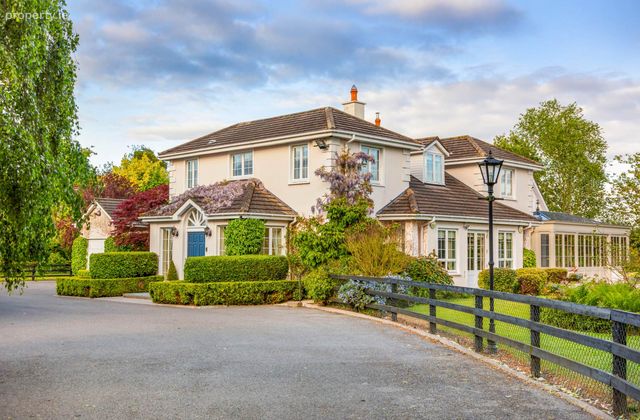 Brookfield House, Clonsast, Kilcock, Co. Kildare, Laragh, Co. Kildare - Click to view photos
