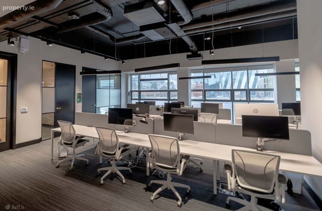 Sir John Rogerson'S Quay, Dublin 2 - Click to view photos