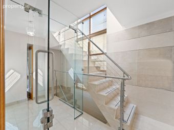 40a Kerrymount Rise, Foxrock, Dublin 18 - Image 3