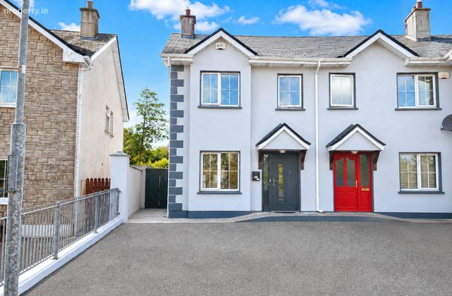 11 Gort Na S&iacute;, Coolaney, Coolaney, Co. Sligo - Click to view photos