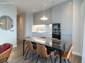 Apartment 23, Lock Gate 2, Charlemont Lane, Dublin 2 - Image 4