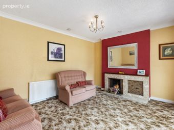 82 Meadow Grove, Churchtown, Dublin 16, Churchtown, Dublin 14 - Image 3