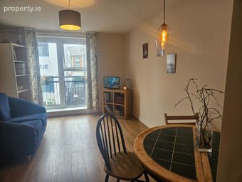 1 Earlsfield Court, Francis Street, Dublin 8 - Image 4