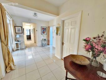 4 Coundon Court, Killiney Avenue, Killiney, Co. Dublin - Image 4