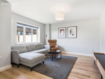 30 Bay Meadows Avenue, Dublin 15, Hollystown, Dublin 15 - Image 3