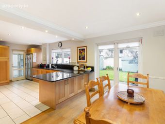 44 Glencairn Rise, The Gallops, Leopardstown, Dublin 18, Leopardstown, Dublin 18 - Image 4