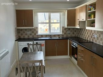 6 Tullaskeagh Square, Roscrea, Roscrea, Co. Tipperary