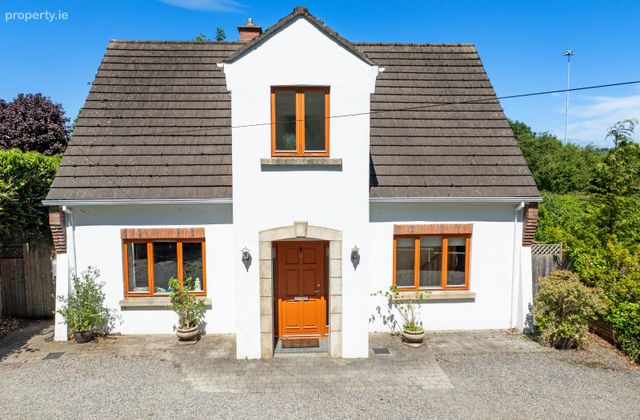 10 White Gables, Rathmichael, Dublin 18, Rathmichael, Co. Dublin - Click to view photos