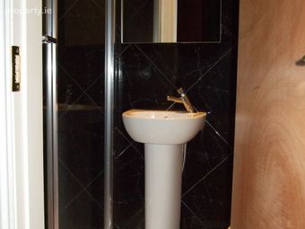 9 Upper Buckingham Street, Dublin 1 - Image 3