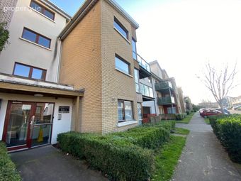 Hunters Hall, Hunters Wood, Ballycullen, Dublin 24, Knocklyon, Dublin 16