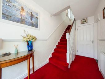 32 Whitethorn Park, Artane, Dublin 5, Co. Dublin, Artane, Dublin 5 - Image 2