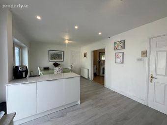 Tudor Lawns, Dublin 18, Leopardstown, Dublin 18 - Image 4