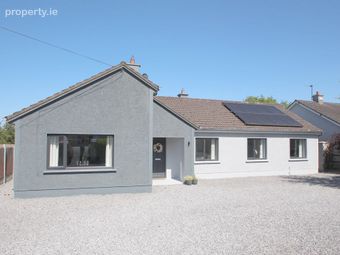 Oakwood House, Saint Colman's Terrace, Killiskea, Co. Offaly - Image 2