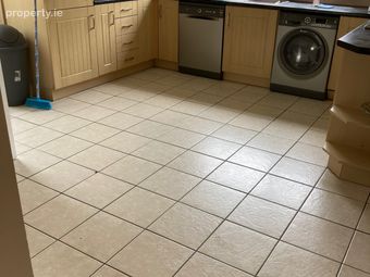 13 Woodfield, Station Road, Blarney, Cork, Blarney, Co. Cork - Image 2