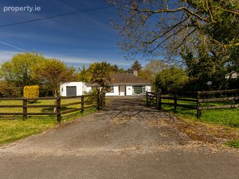 Crossroads, Garrynageragh, Dungarvan, Co. Waterford - Image 4