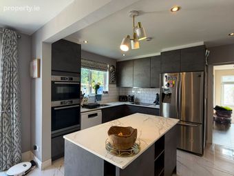 Carraroe, 123 Glenvara Park, Firhouse, Dublin 24 - Image 4
