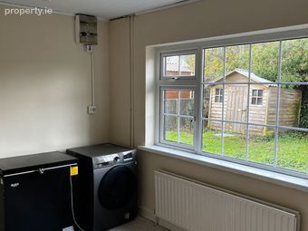 3 Lawn Park, Castlebar, Co. Mayo - Image 3
