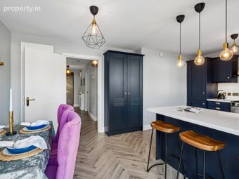 4 Castlegate Mews, Adamstown, Lucan, Co Dublin, Adamstown, Co. Dublin - Image 2