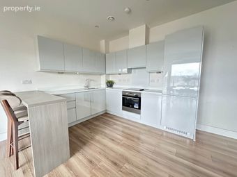 Apartment 11, Larkfield Hall, Leopardstown. D18 P2, Leopardstown, Dublin 18 - Image 3