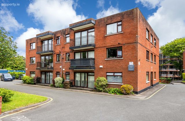 7 Clonmore Court, Glasnevin, Dublin 9, Glasnevin, Dublin 9 - Click to view photos