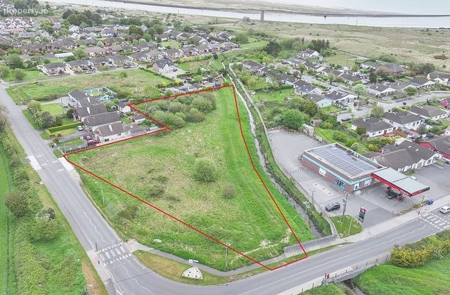 Mornington, Mornington, Co. Meath - Click to view photos