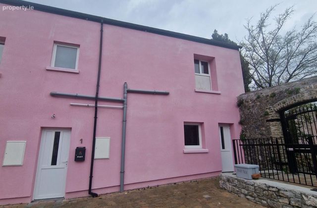 Churchyard Lane, Ballinlough, Ballinlough, Co. Cork - Click to view photos