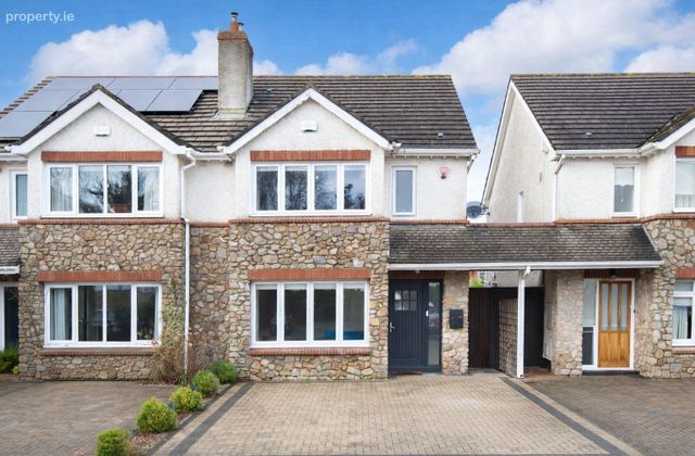 5 Sandyford Village, Sandyford, Dublin 18 - Click to view photos