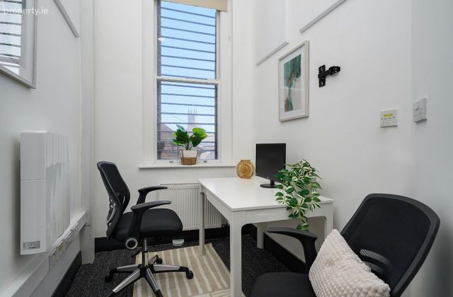 Baggot Street Upper, Dublin 4 - Click to view photos