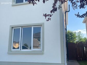 44 Dun Esker, Ballinasloe, Co. Galway, Ballinasloe, Co. Galway - Image 2