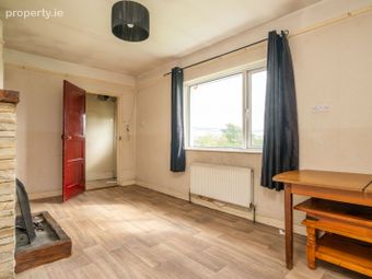 22 Saint Joseph's Park, Buncrana, Buncrana, Co. Donegal - Image 5