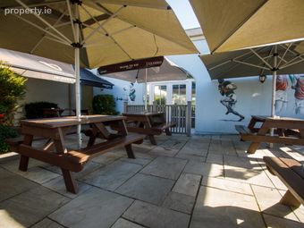The Oyster Tavern Bar &amp; Restaurant The Spa, Tralee, Co. Kerry - Image 3