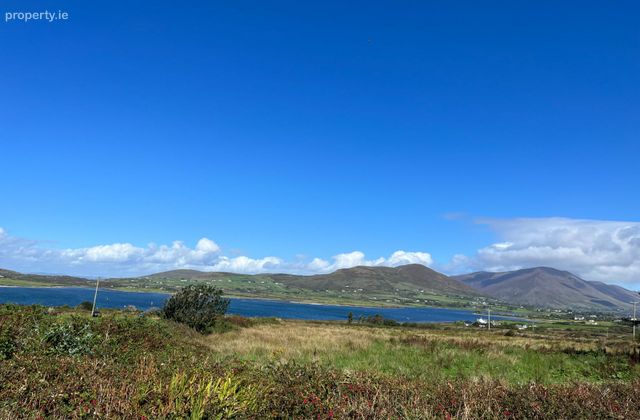 Garranearagh, Cahersiveen, Co. Kerry - Click to view photos