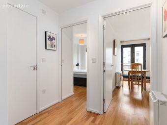 Apartment 20, Compass Court North, Pelletstown Avenue, Royal Canal Park, Dublin 15 - Image 4
