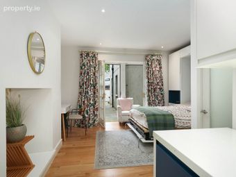 Apartment 5, Pembroke Manor, 64/66 Pembroke Road, Ballsbridge, Dublin 4, Co. Dublin, Ballsbridge, Dublin 4 - Image 3