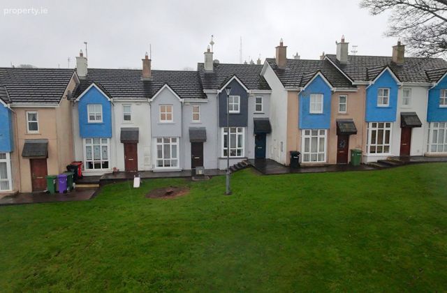 51 Pope's Hill, Pope's Road, Blackpool, Co. Cork - Click to view photos