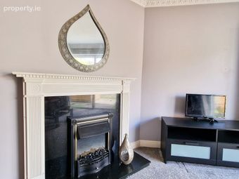 6 Cathedral Court, Clare Road, Ennis, Co Clare, Ennis, Co. Clare - Image 5