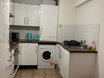 Scotch Hall Apartments, Scotch Hall Shopping Centr, Drogheda, Co. Louth - Image 4