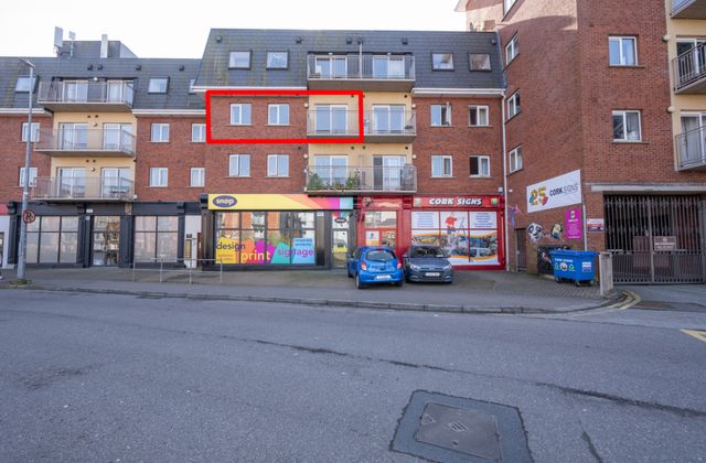 C5 Crawford Hall, Wandesford Quay, Clarke's Bridge, Cork, Cork City Centre, Co. Cork - Click to view photos