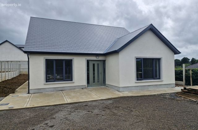 Bramble Hill, Lugduff, Tinahely, Co. Wicklow - Click to view photos