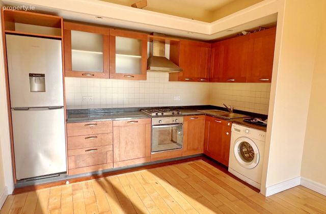Frank Regan 10 Waters Edge, Ballyleague, Lanesborough, Co. Longford - Click to view photos