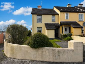 8 Cruach Na Greine, Ballindine, Co. Mayo