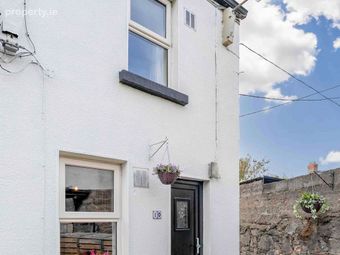 10 Fitzpatrick's Cottages, Harold's Cross Road, Harold's Cross, Dublin 6w - Image 2