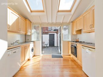 13 Ormeau Street, Dublin 4, Grand Canal Dock, Dublin 4 - Image 2