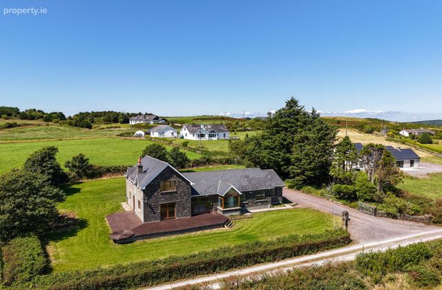 Knockarudane, Glandore, Co. Cork - Click to view photos