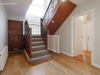 Oak Lawn, Castleknock, Castleknock, Dublin 15 - Image 2