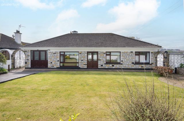 4 Ballywilliam Estate, Cobh, Co. Cork - Click to view photos