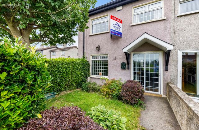 19 Sliabh Foy Park, Muirhevnamore, Dundalk, Co. Louth - Click to view photos