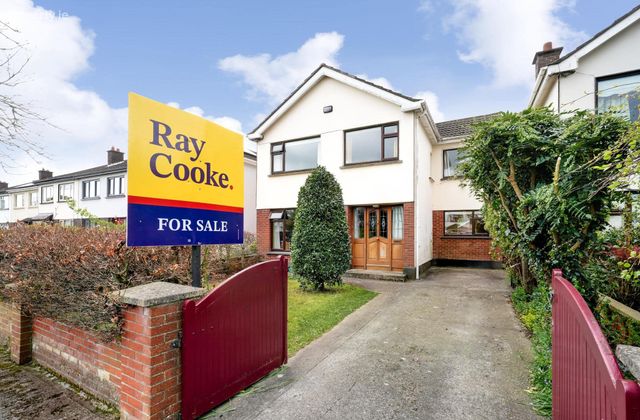 44 Castleknock Way, Laurel Lodge, Castleknock, Dublin 15, Castleknock, Dublin 15 - Click to view photos