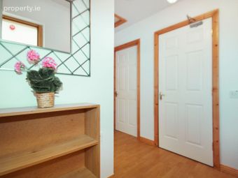 7 Garran Iseal, Doughiska, Co. Galway - Image 2