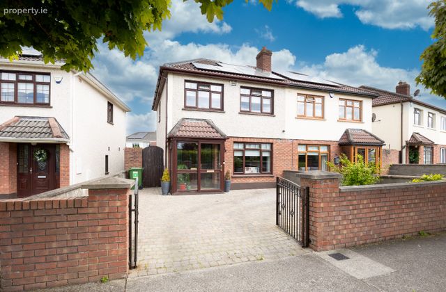 70 Willow Wood Grove, Hartstown, Dublin 15 - Click to view photos